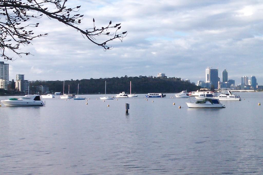 Kenata-Fairway Apartment Hotel Perth Buitenkant foto